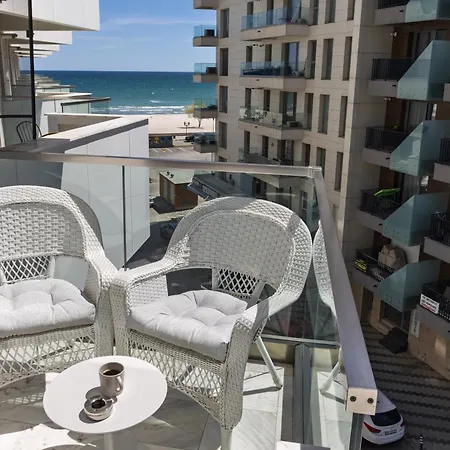 Apartman Mirrano - Infinity Pool & *