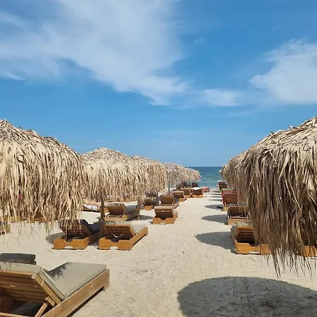 Apartman Mirrano - Infinity Pool &