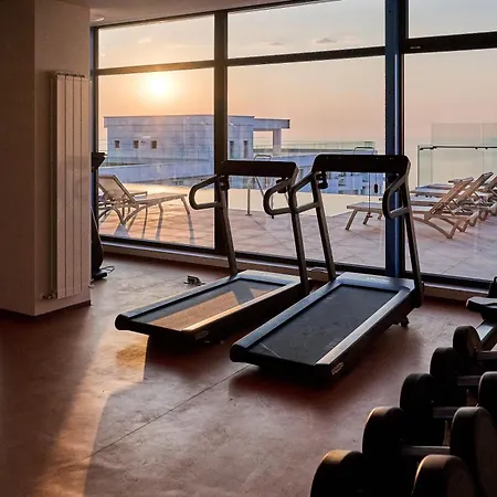 Apartman Mirrano - Infinity Pool & *